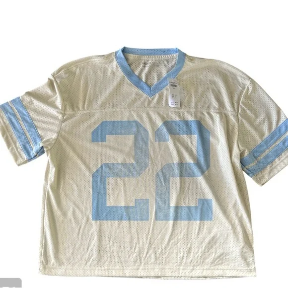 Hollister Cream and Light Blue Men's Jersey - Picture 2 of 6